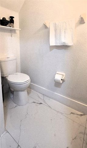 5937 Riverside Ave, Tamarac, FL 33321