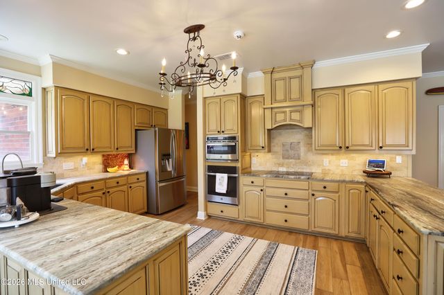 2014 Rue Ulysse, Biloxi, MS 39531