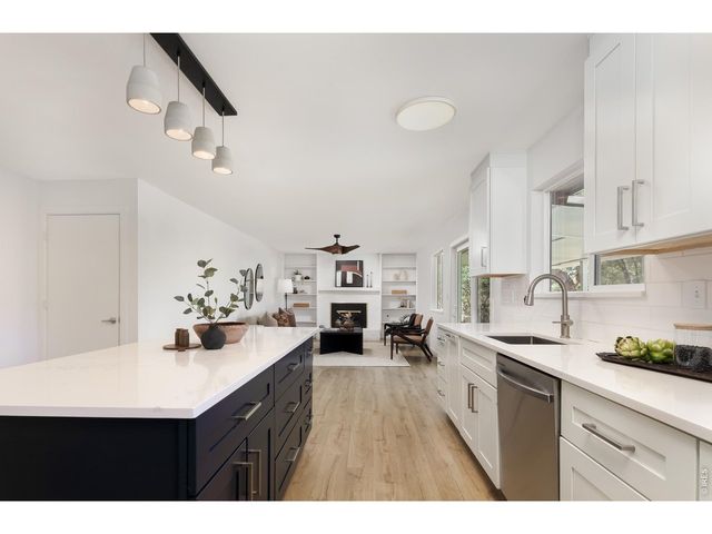 6909 Harvest Rd, Boulder, CO 80301