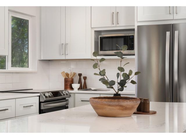 6909 Harvest Rd, Boulder, CO 80301