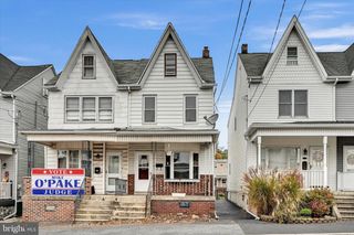 523 W OAK ST, Frackville, PA 17931