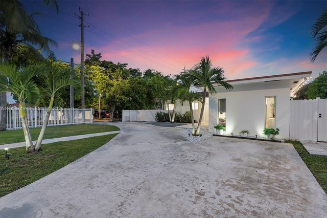 6100 NW 2nd St, Miami, FL 33126