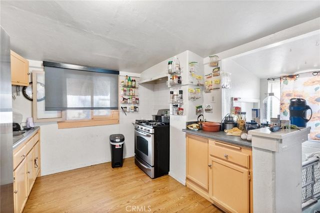 207 E 5th Street, Beaumont, CA 92223