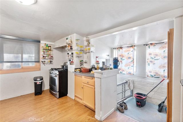 207 E 5th Street, Beaumont, CA 92223