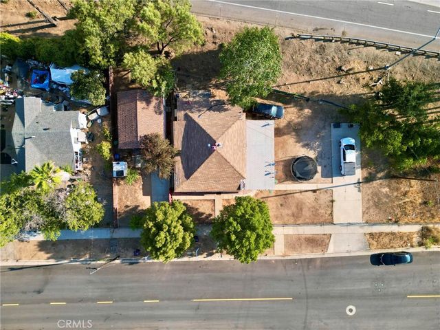 207 E 5th Street, Beaumont, CA 92223
