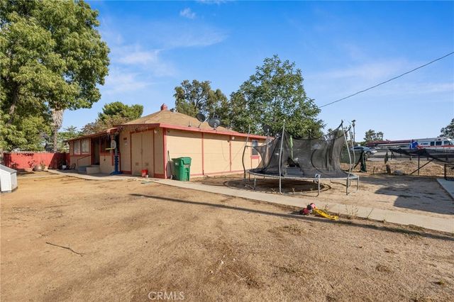 207 E 5th Street, Beaumont, CA 92223