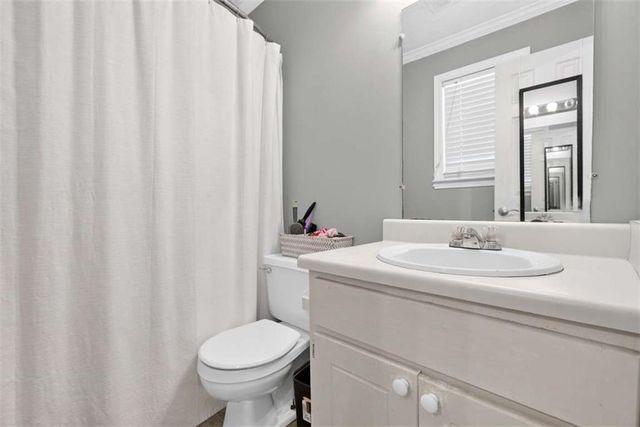 216 Brooks Lane, Winder, GA 30680