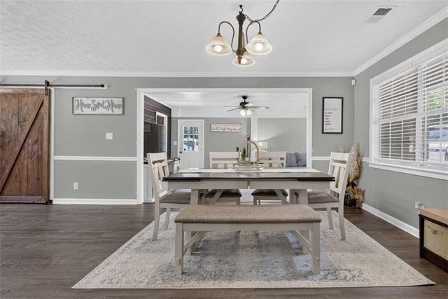 216 Brooks Lane, Winder, GA 30680