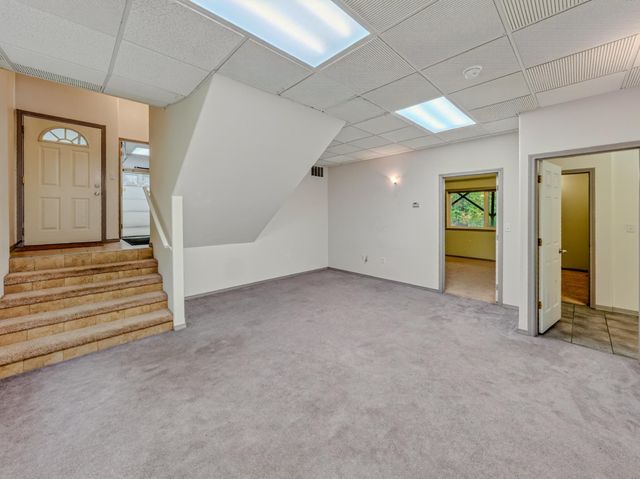 1065 GARRISON WAY, Fairbanks, AK 99712