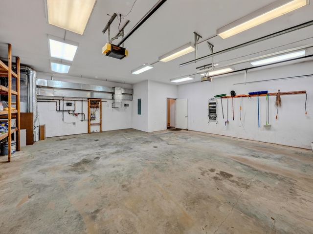 1065 GARRISON WAY, Fairbanks, AK 99712