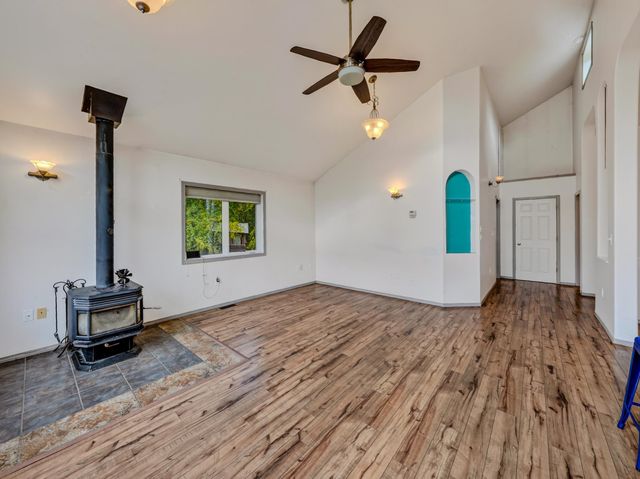 1065 GARRISON WAY, Fairbanks, AK 99712