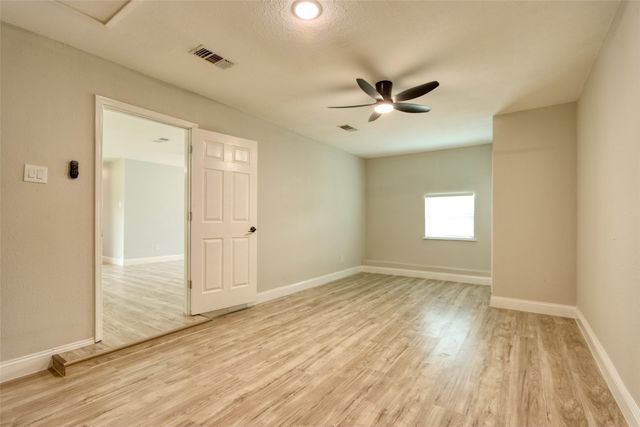 201 MCLENDON, Mexia, TX 76667