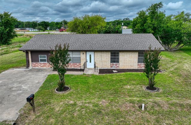 201 MCLENDON, Mexia, TX 76667