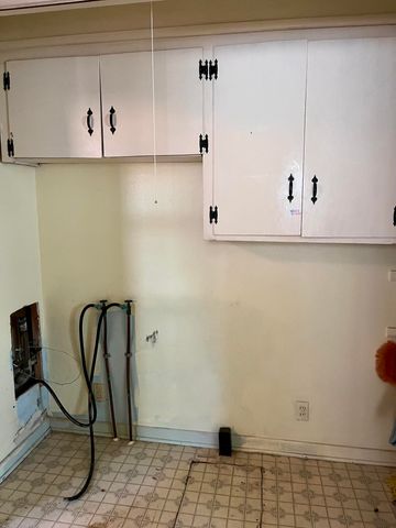 1012 E Oak Street, Brownfield, TX 79316