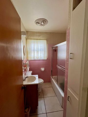 1012 E Oak Street, Brownfield, TX 79316