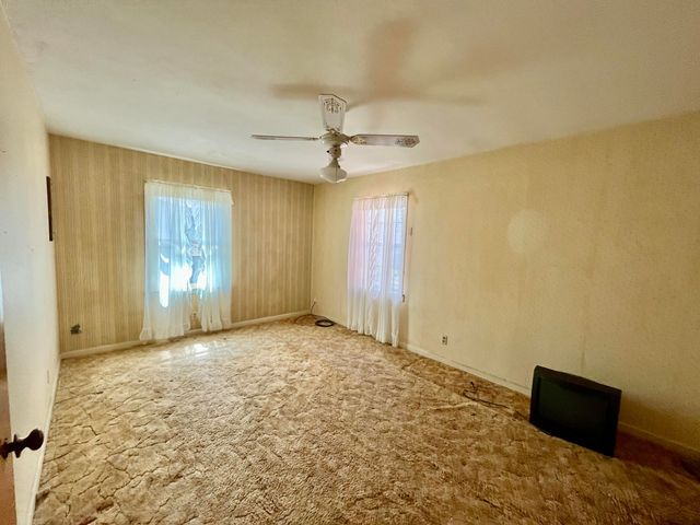 1012 E Oak Street, Brownfield, TX 79316