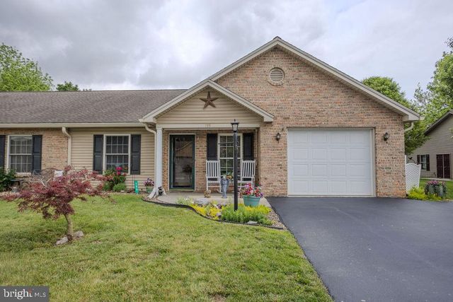 159 GINKGO CT, Chambersburg, PA 17201