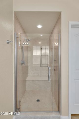 3586 E RIOPELLE Court, Gilbert, AZ 85298