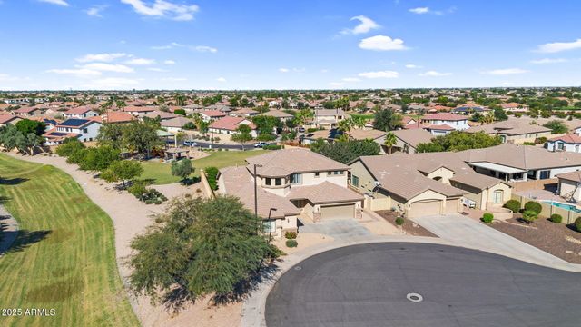 3586 E RIOPELLE Court, Gilbert, AZ 85298