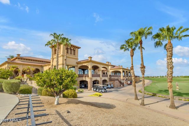 3586 E RIOPELLE Court, Gilbert, AZ 85298