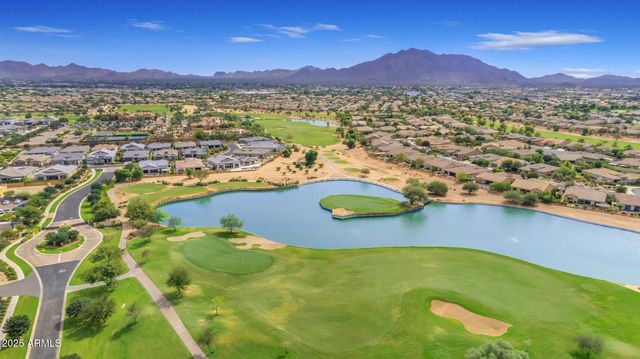 3586 E RIOPELLE Court, Gilbert, AZ 85298