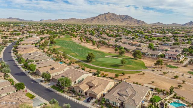 3586 E RIOPELLE Court, Gilbert, AZ 85298