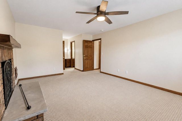 6634 Riverdale LANE, Greendale, WI 53129