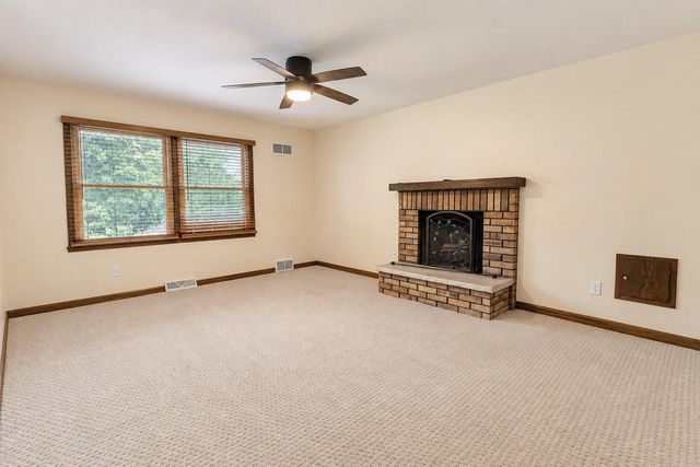 6634 Riverdale LANE, Greendale, WI 53129