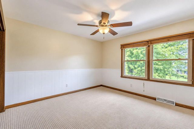 6634 Riverdale LANE, Greendale, WI 53129