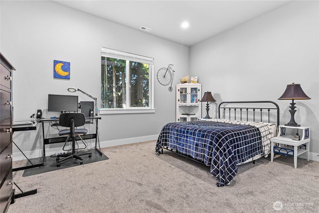 5544 Whitehorn Way, Blaine, WA 98230