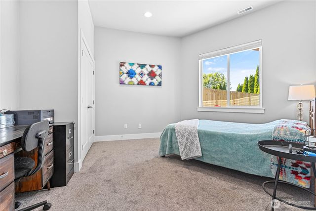 5544 Whitehorn Way, Blaine, WA 98230