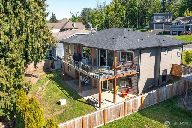 5544 Whitehorn Way, Blaine, WA 98230