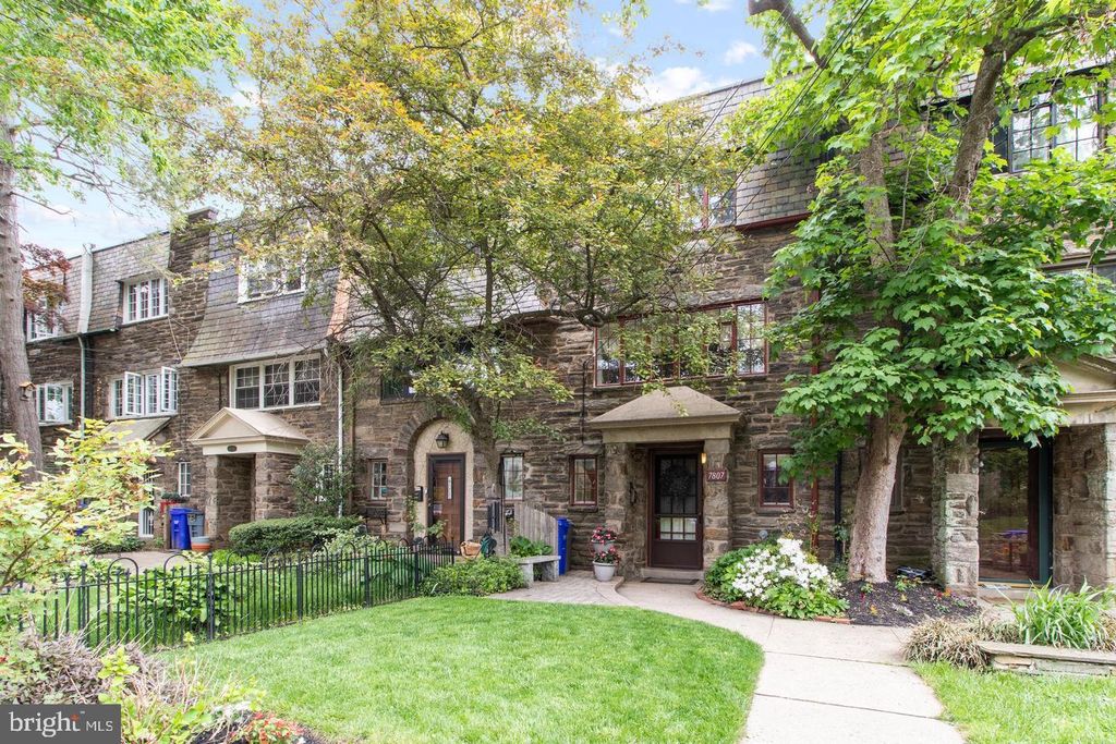 7807 SPRING AVE, Elkins Park, PA 19027