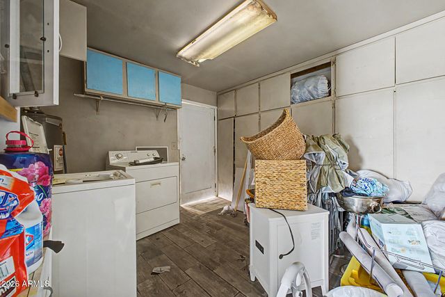 2925 W TURNEY Avenue, Phoenix, AZ 85017