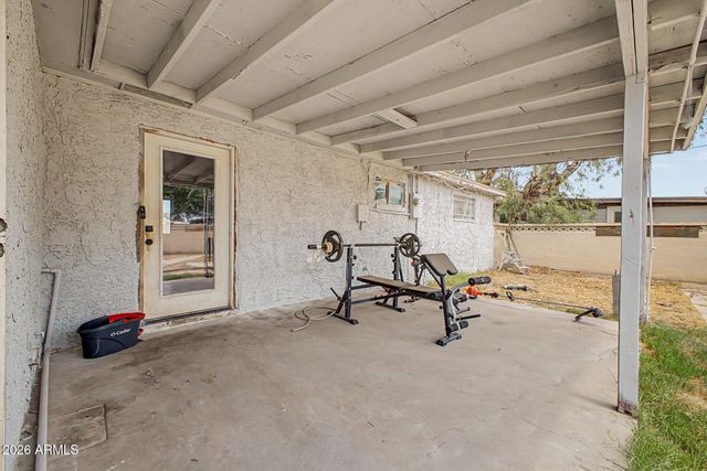 2925 W TURNEY Avenue, Phoenix, AZ 85017