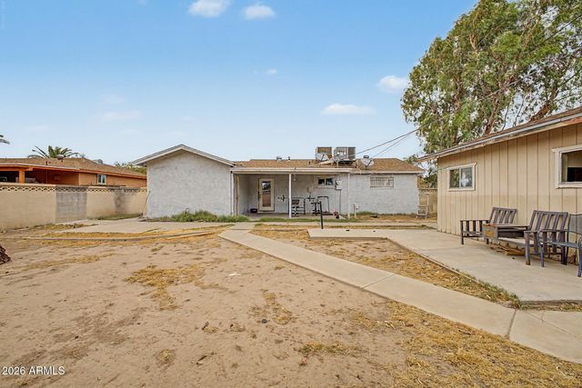 2925 W TURNEY Avenue, Phoenix, AZ 85017
