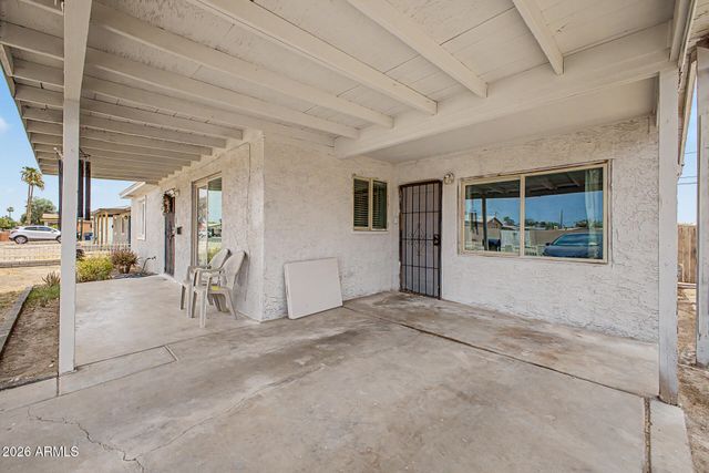 2925 W TURNEY Avenue, Phoenix, AZ 85017