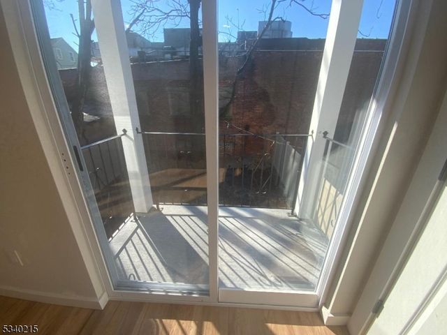 300 Ellison St, Paterson City, NJ 07501