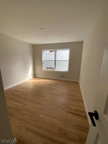 300 Ellison St, Paterson City, NJ 07501