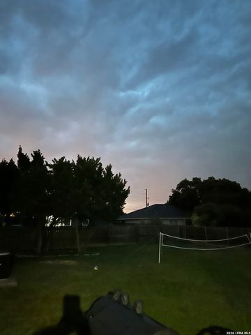 1705 Blueridge Dr, Canyon Lake, TX 78133