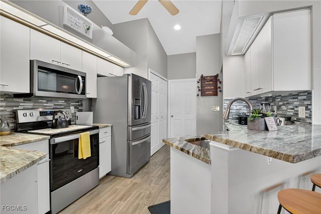 412 SE 13th AVE, Cape Coral, FL 33990