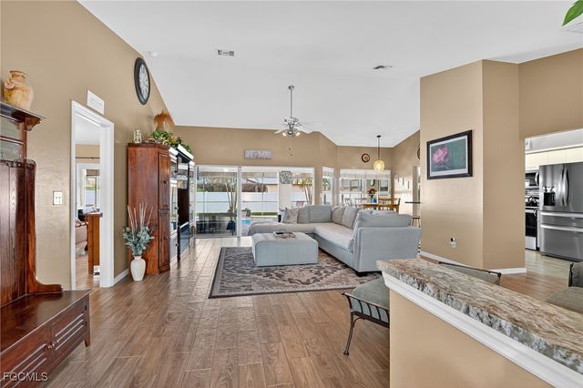 412 SE 13th AVE, Cape Coral, FL 33990