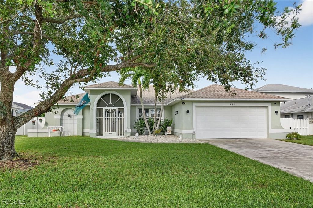 412 SE 13th AVE, Cape Coral, FL 33990