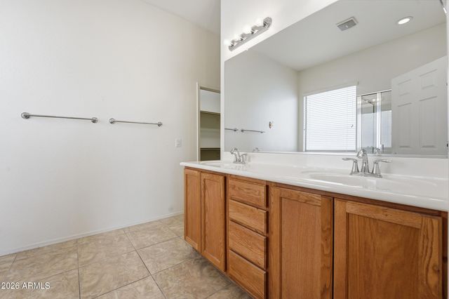 221 W BLUE LAGOON Drive, Casa Grande, AZ 85122