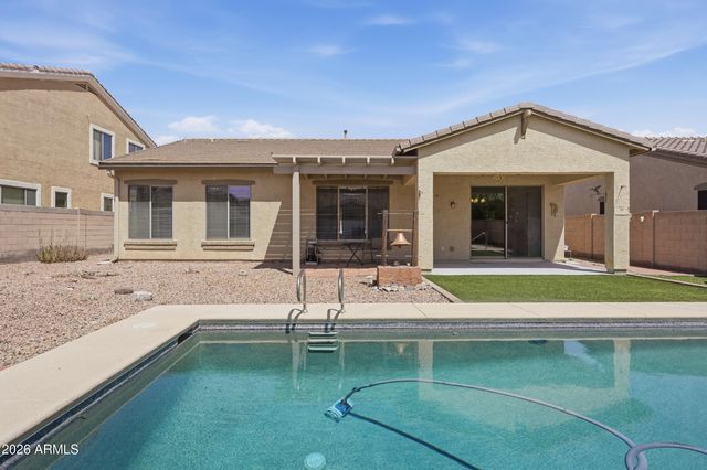 221 W BLUE LAGOON Drive, Casa Grande, AZ 85122