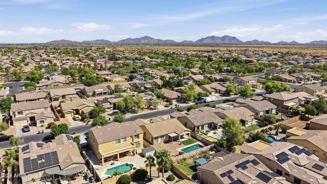 221 W BLUE LAGOON Drive, Casa Grande, AZ 85122