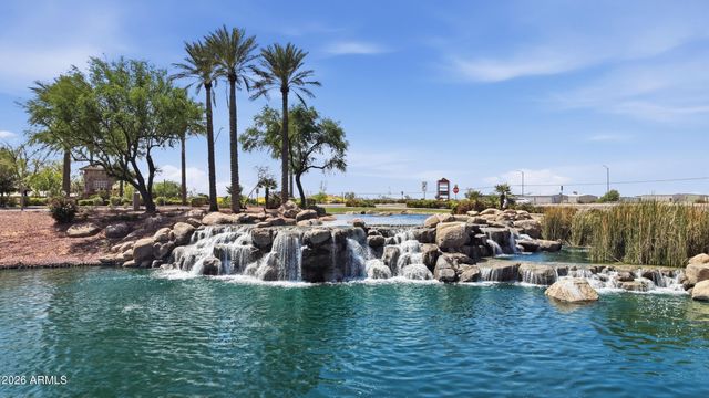 221 W BLUE LAGOON Drive, Casa Grande, AZ 85122