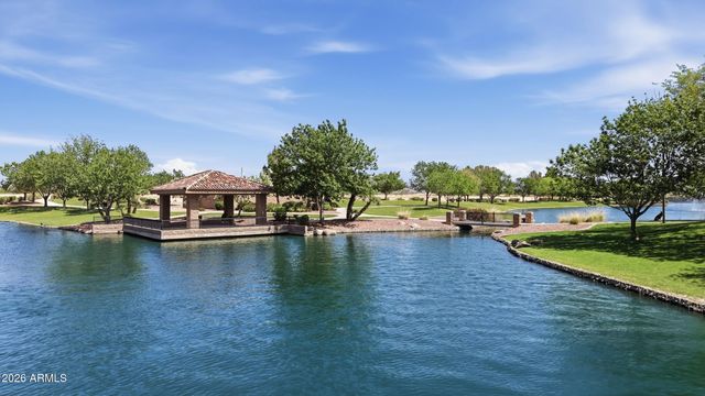 221 W BLUE LAGOON Drive, Casa Grande, AZ 85122