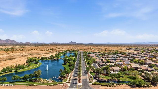 221 W BLUE LAGOON Drive, Casa Grande, AZ 85122