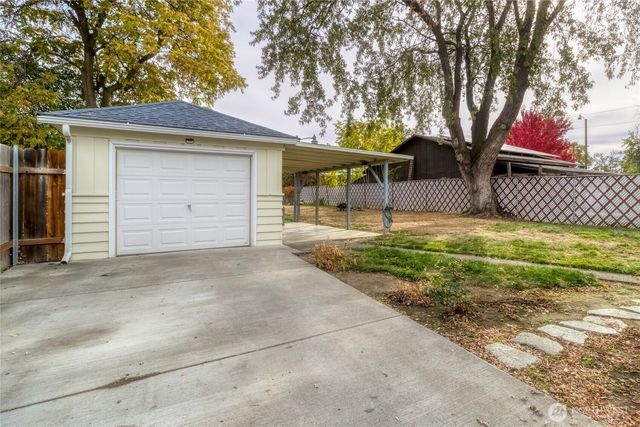 516 N Blue Street, Walla Walla, WA 99362